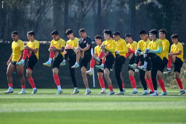 亚洲杯首战 中国男足胜算几何？